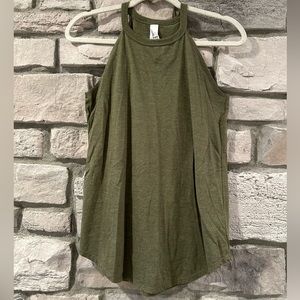 District Perfect Tri Rocker Tank